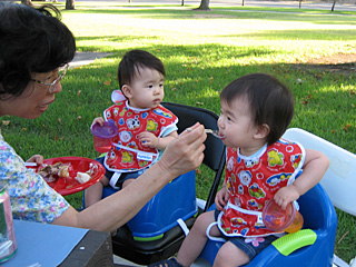 feeding eleanor mashed potatoes