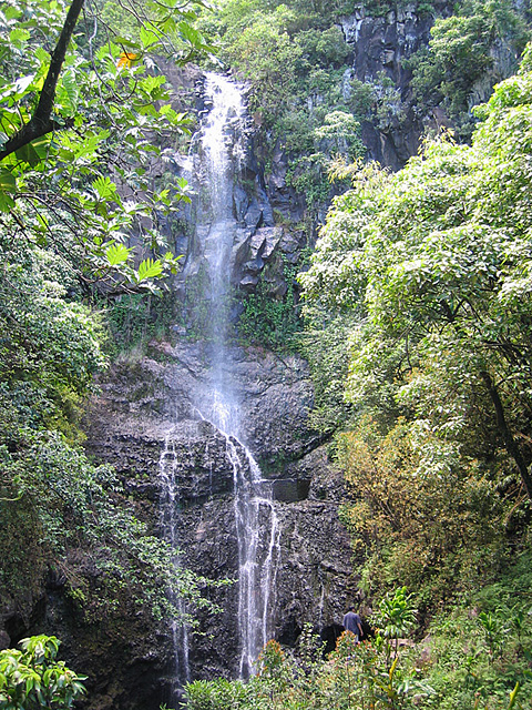 wailua falls