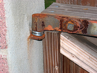 hinge